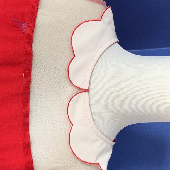 Nishe Red dress with multicolor embroidered hot air balloons & Peter Pan collar - Picture 10 of 15